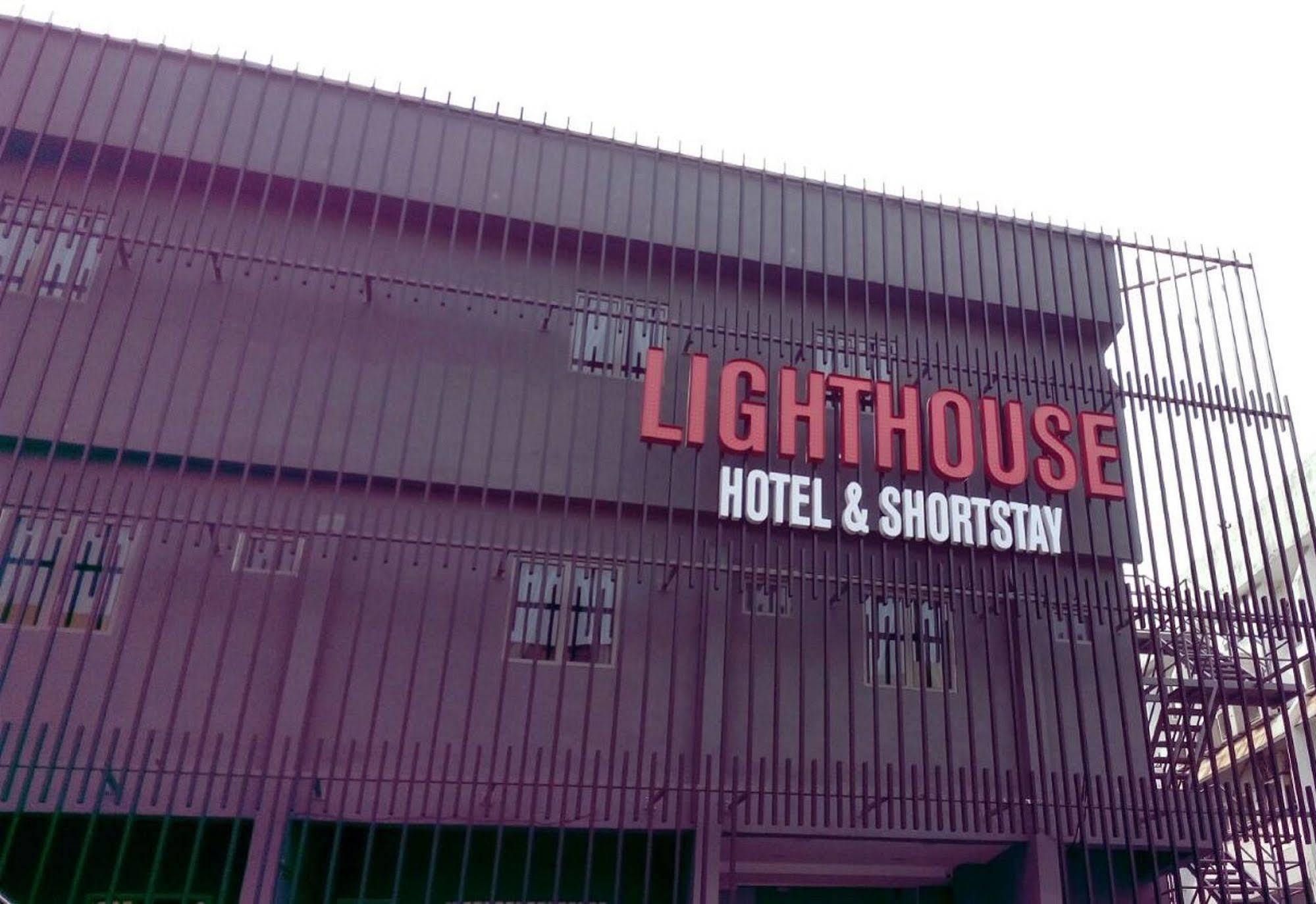 Lighthouse Hotel & Shortstay @ Damansara Uptown Petaling Jaya Exterior foto